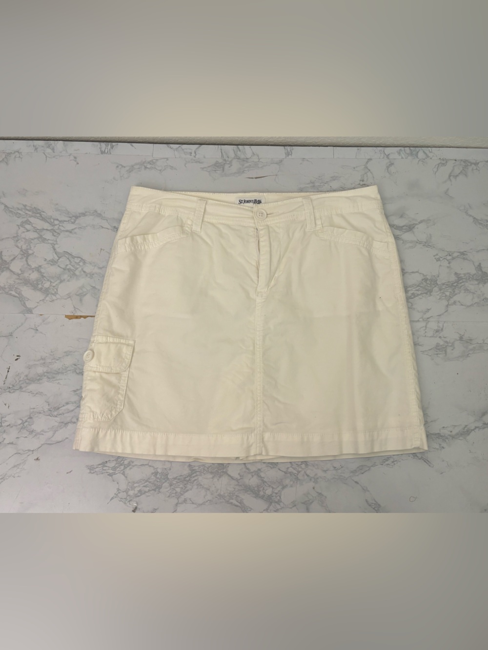 St Johns Bay Womens White Denim Stretch A-Line Mini Skort Size 6 Zip Button